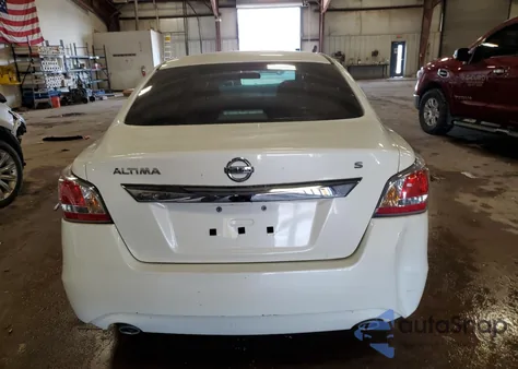 2014 Nissan Altima 2.5 из США, поврежденный, VIN 1N4AL3AP5EN383796